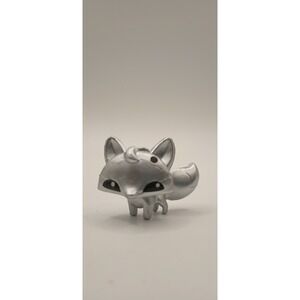 National Geographic Animal Jam Silver Fox Mini Figurine Collectible Toy 1.25"